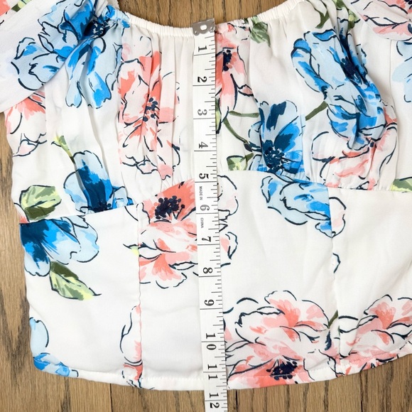 Abercrombie & Fitch Multi Colored Floral Puff Sleeve Crop Top Smocked Pleated XS - Picture 10 of 14